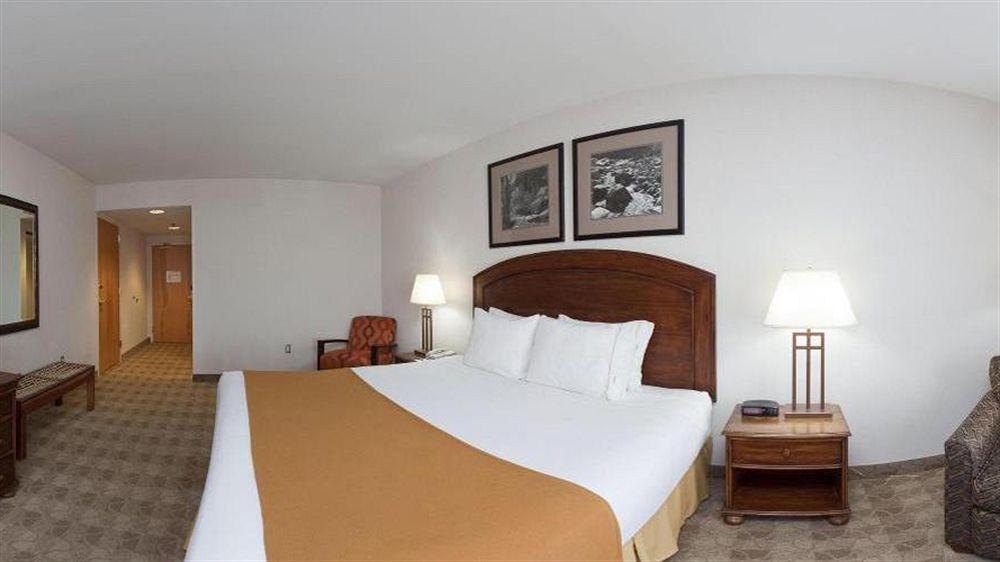 Holiday Inn Express Boone By Ihg Exterior foto