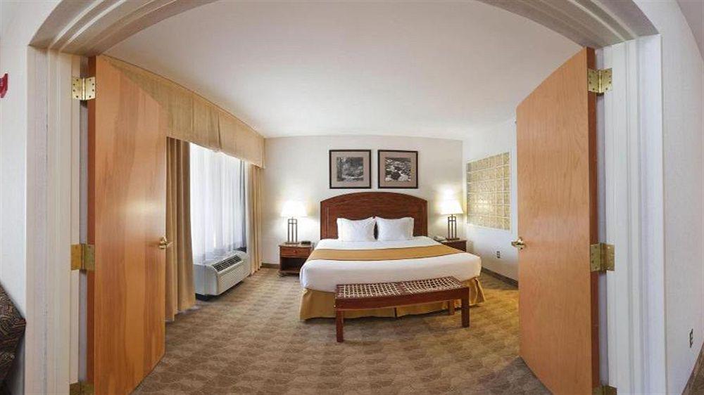 Holiday Inn Express Boone By Ihg Exterior foto
