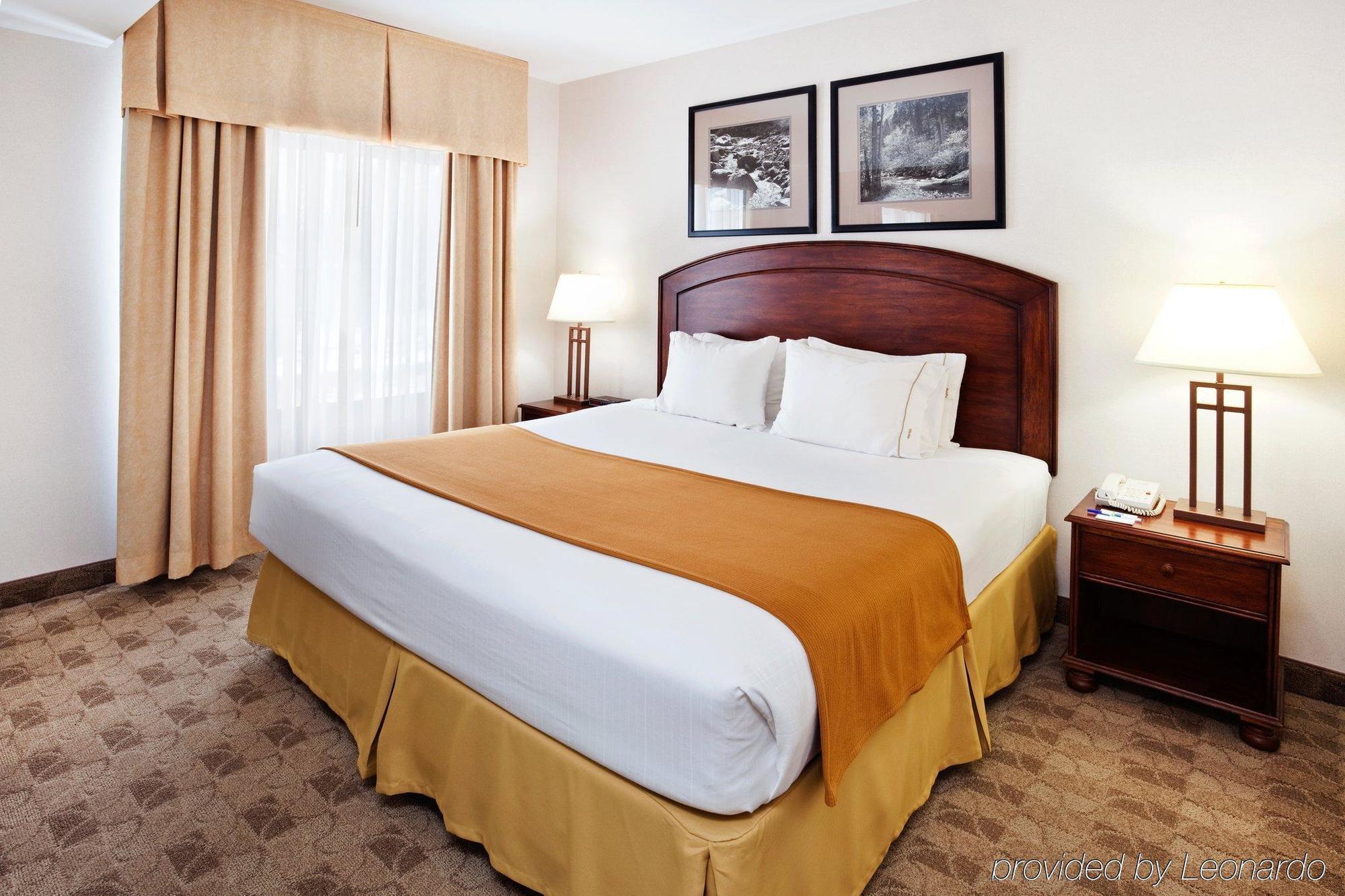 Holiday Inn Express Boone By Ihg Exterior foto