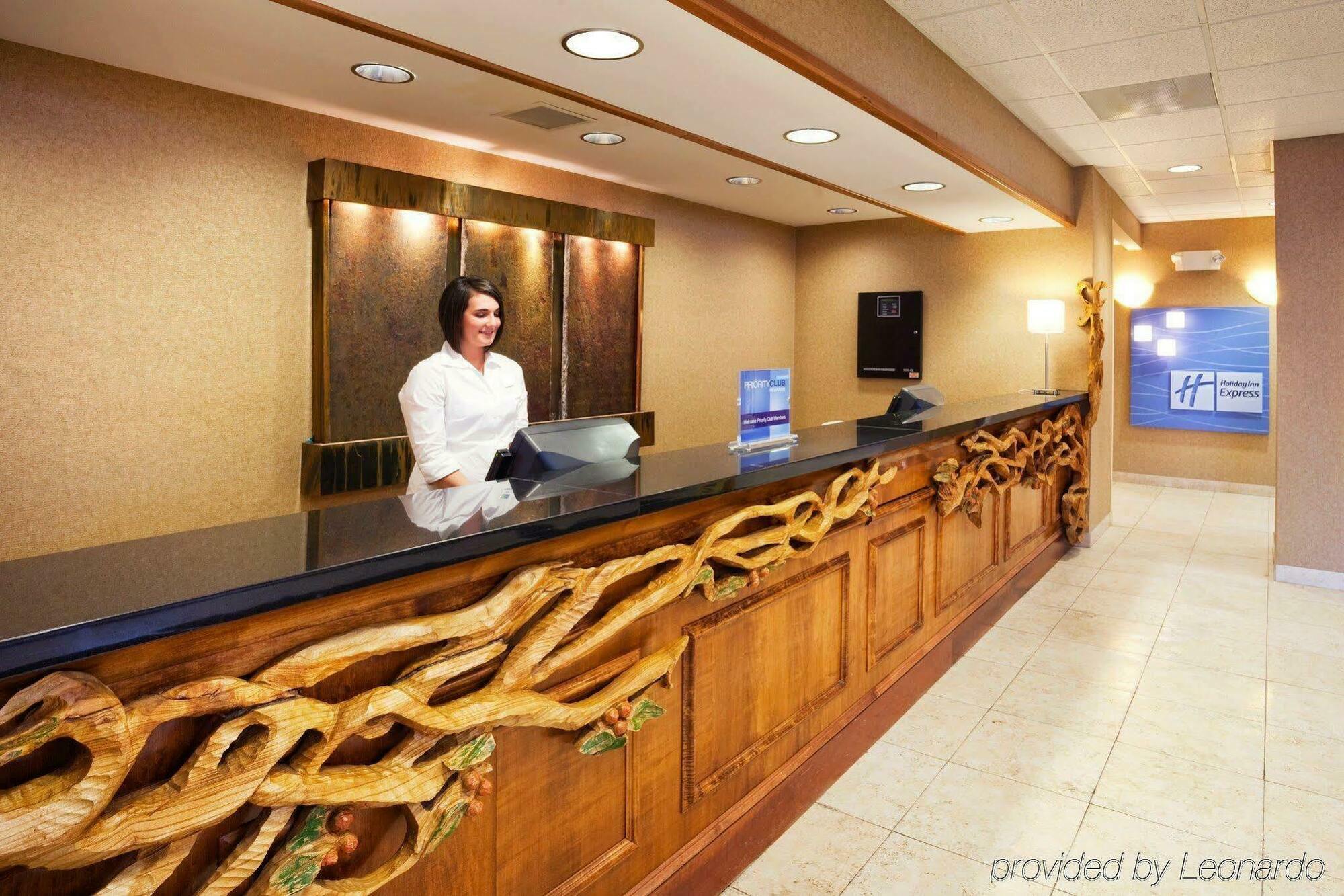 Holiday Inn Express Boone By Ihg Exterior foto
